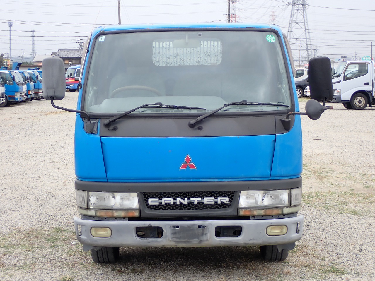 MITSUBISHI Canter