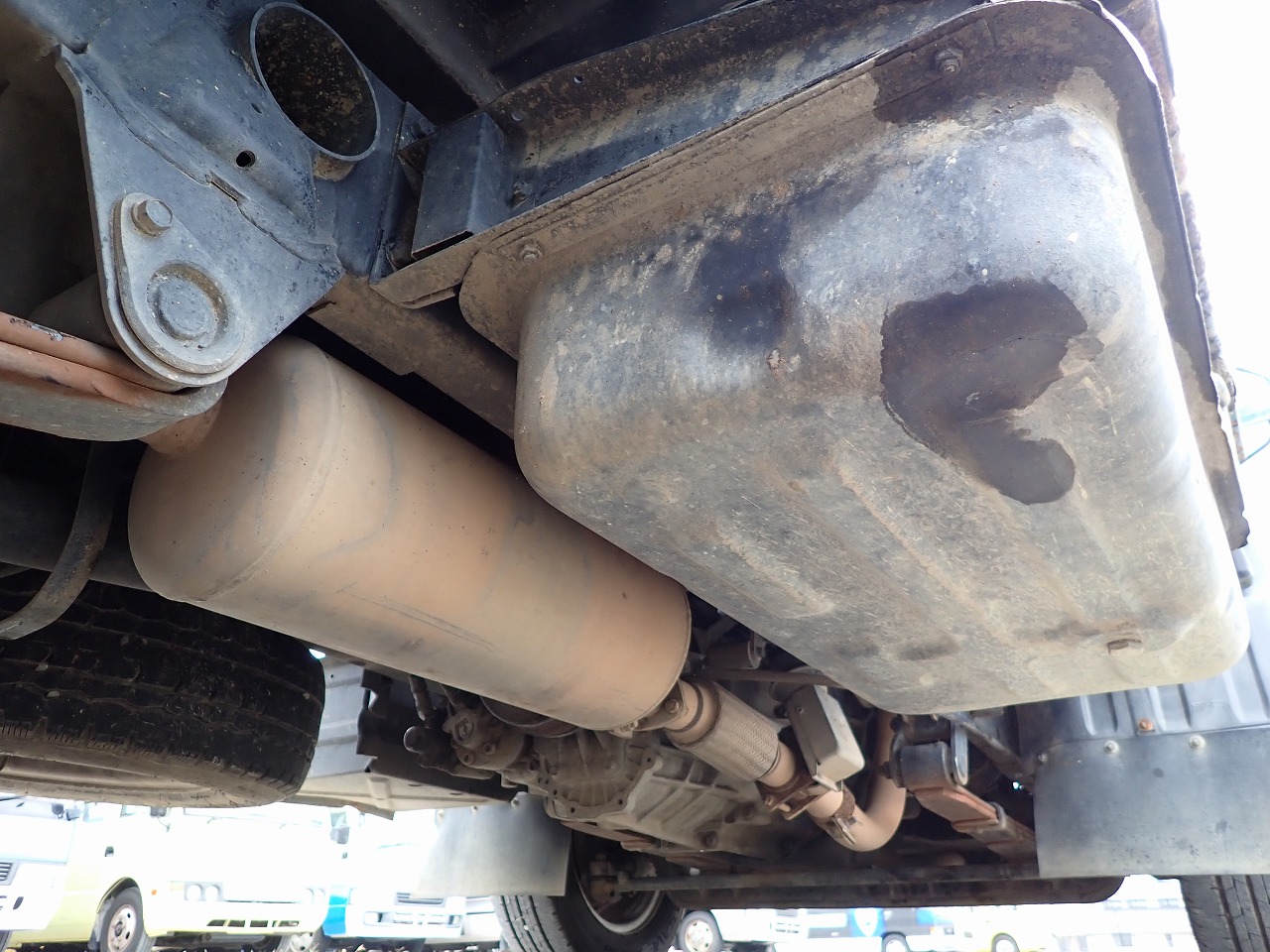 MITSUBISHI Canter