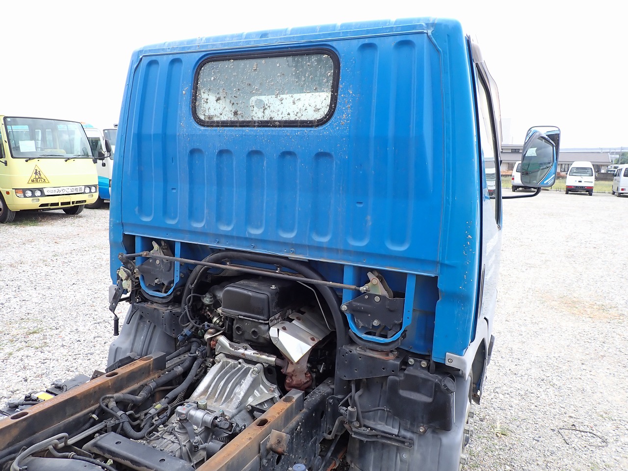 MITSUBISHI Canter