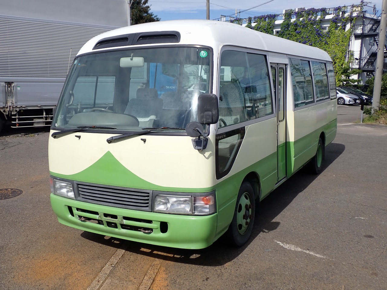 TOYOTA Coaster