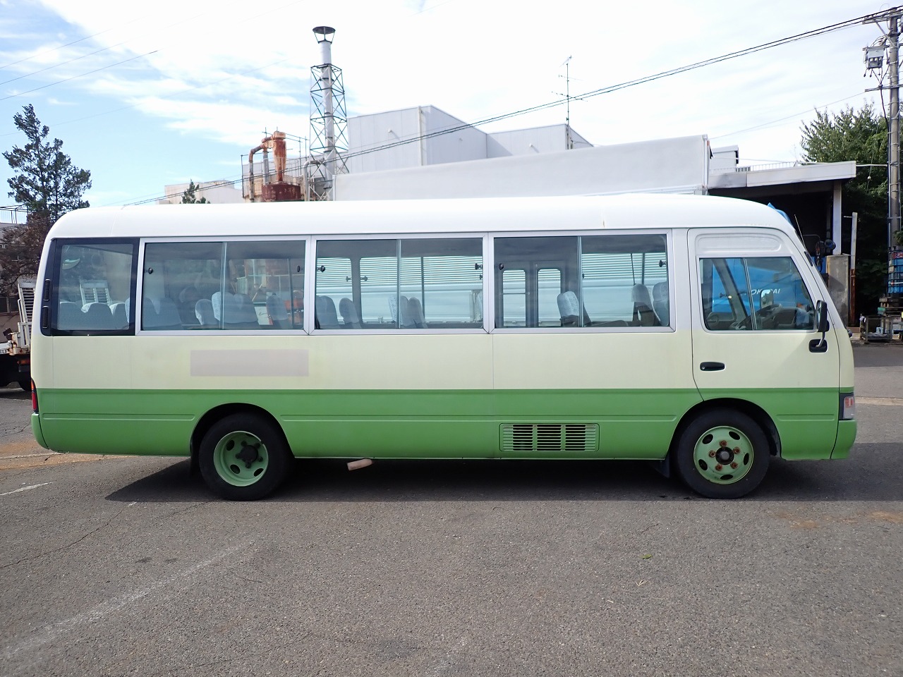 TOYOTA Coaster