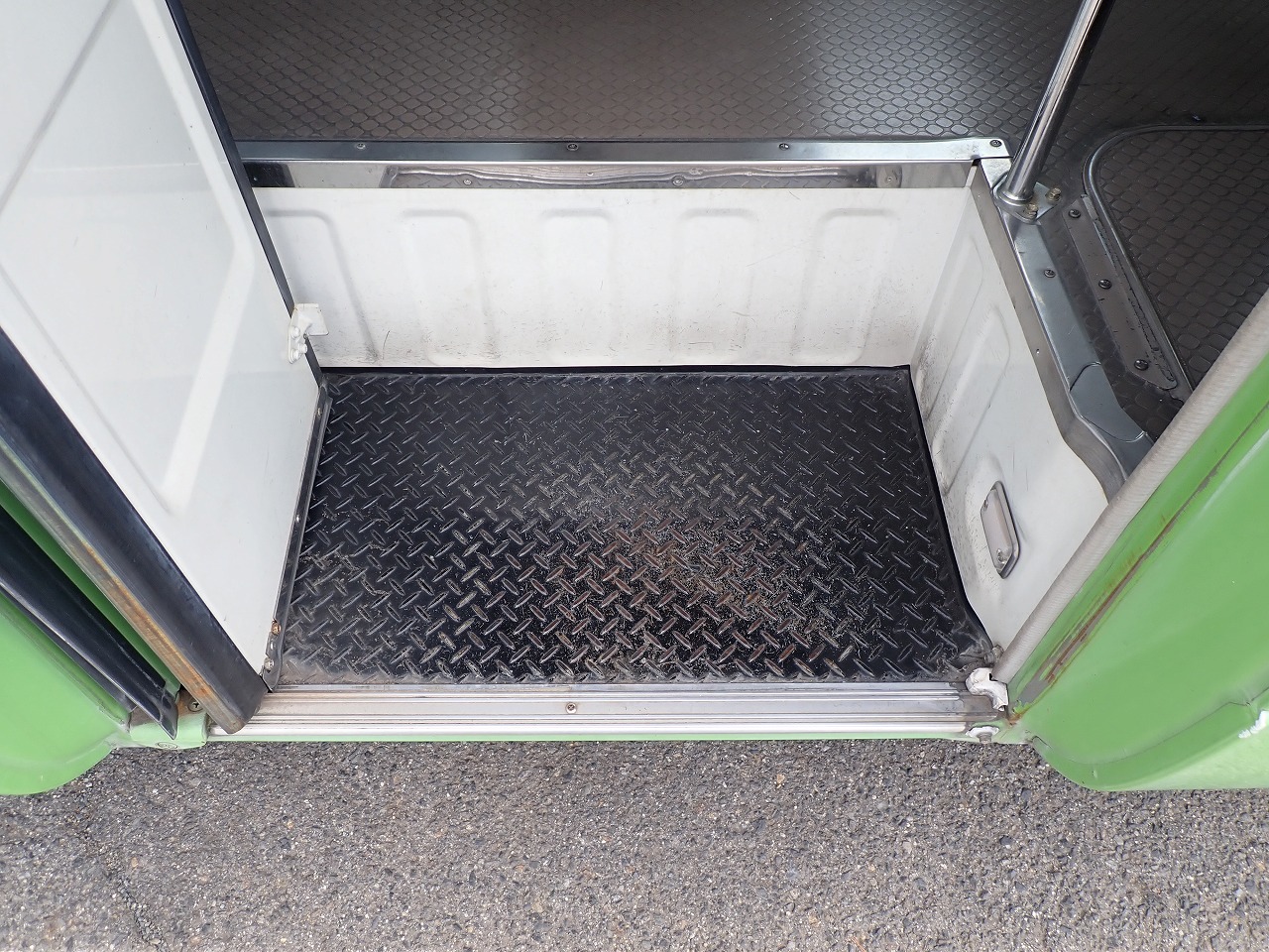 TOYOTA Coaster