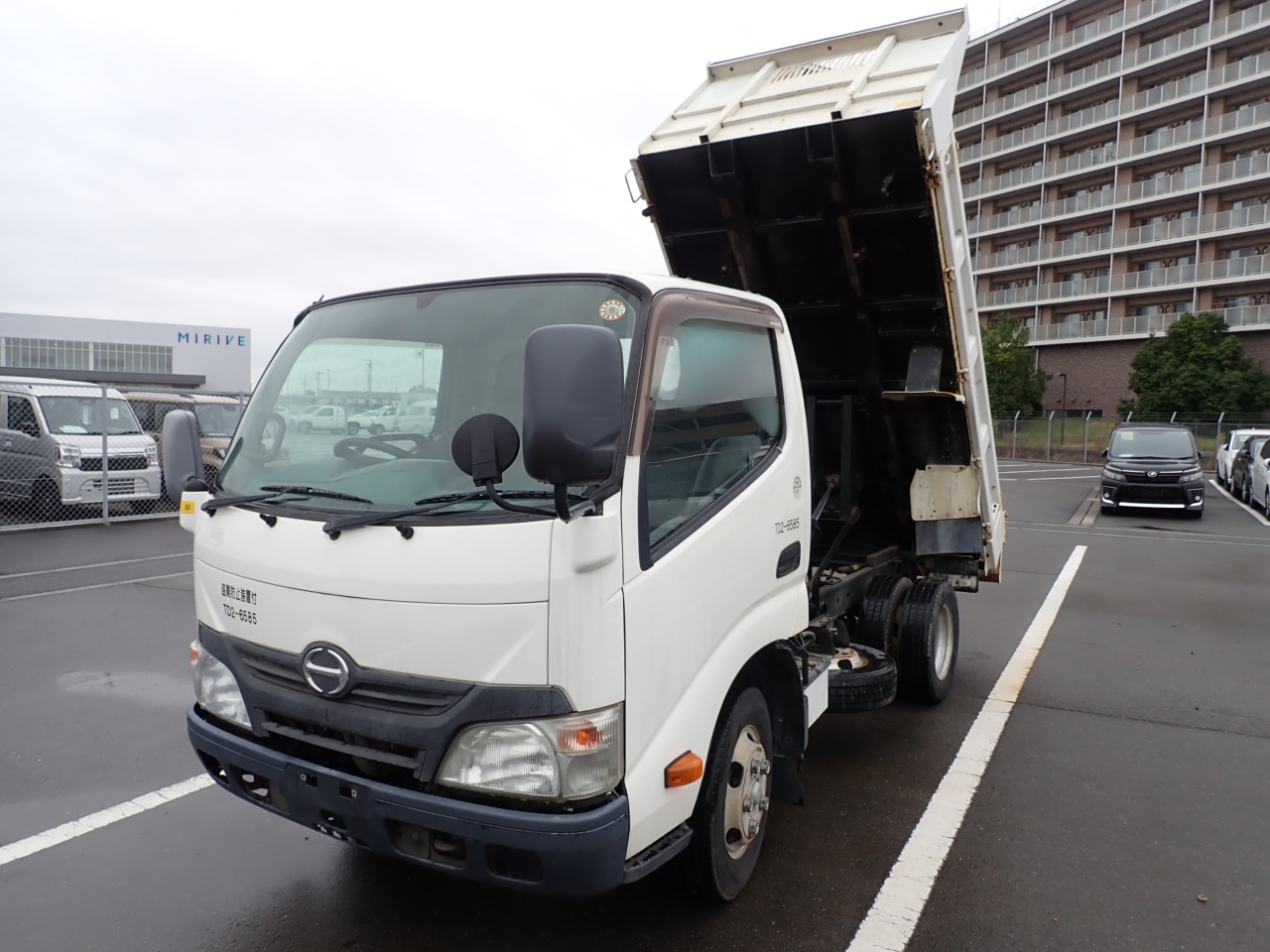 HINO Dutro