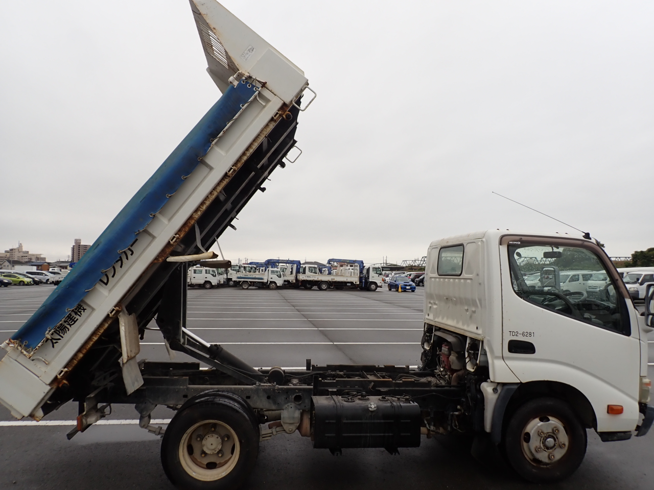HINO Dutro