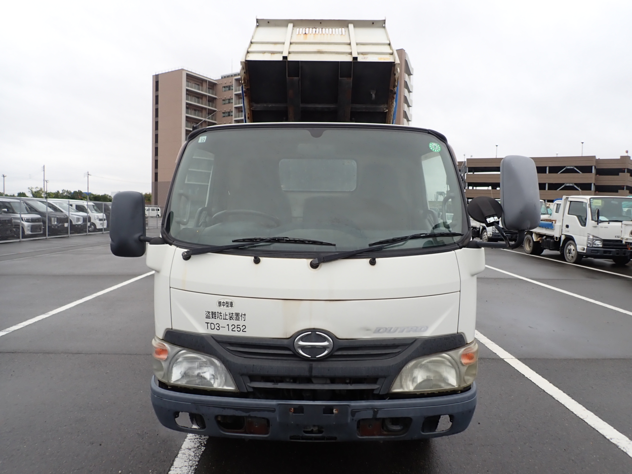 HINO Dutro