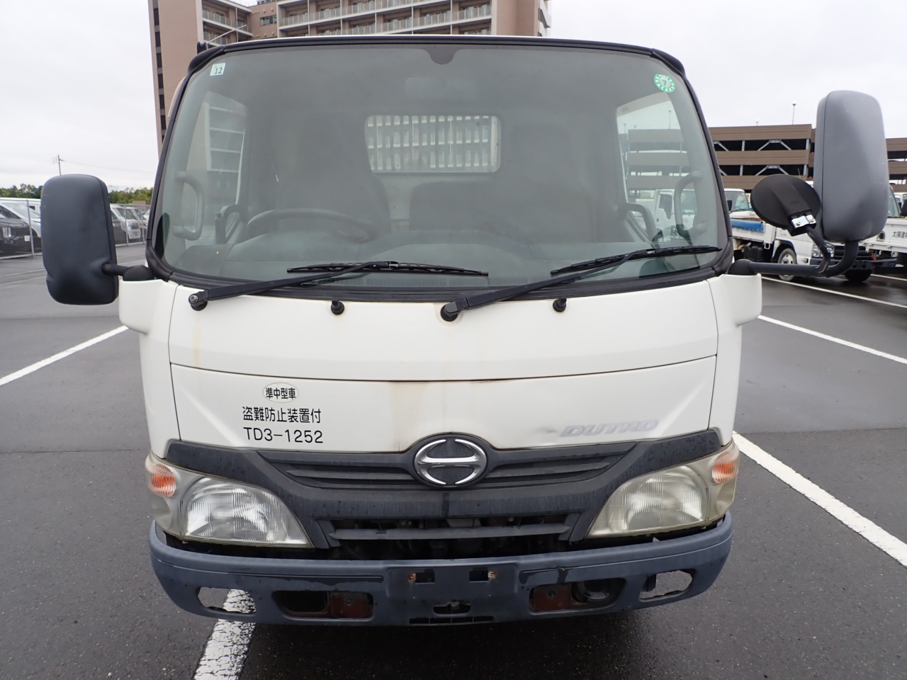 HINO Dutro