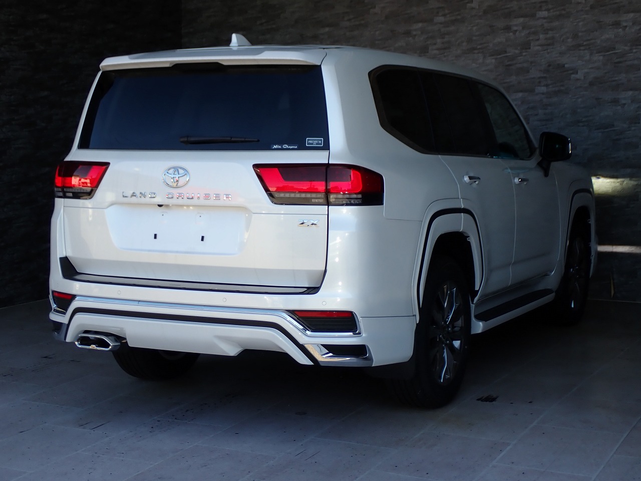TOYOTA Land Cruiser