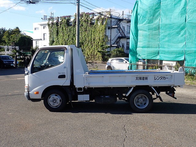 HINO Dutro