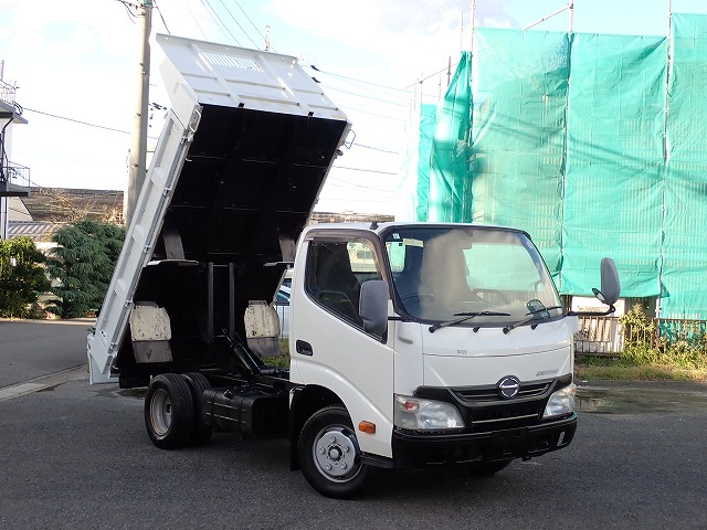HINO Dutro