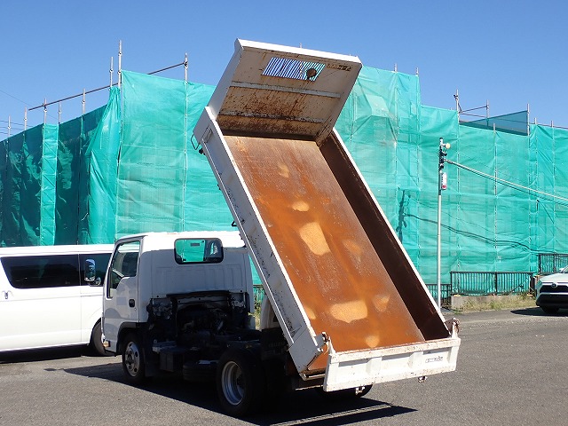 ISUZU Elf Truck