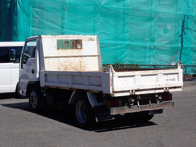 ISUZU Elf Truck