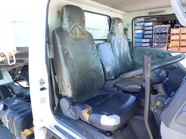 ISUZU Elf Truck