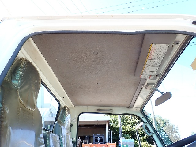ISUZU Elf Truck