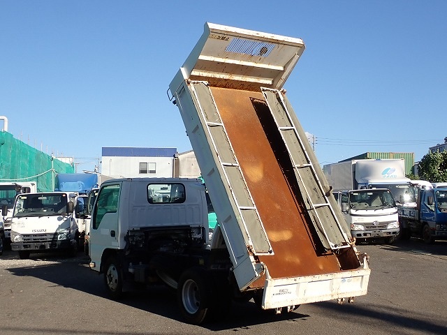 ISUZU Elf Truck