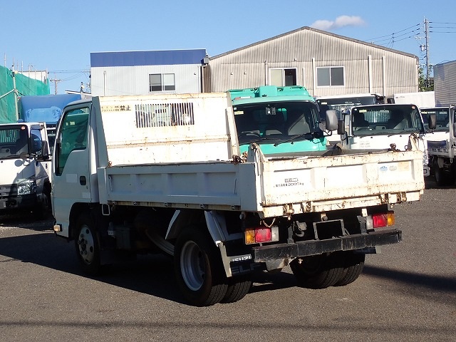 ISUZU Elf Truck