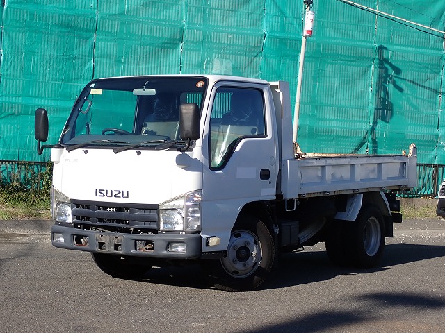 ISUZU Elf Truck
