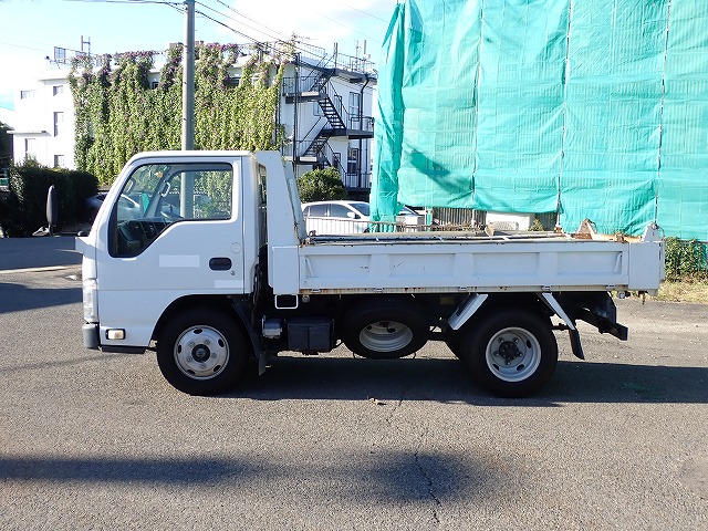 ISUZU Elf Truck