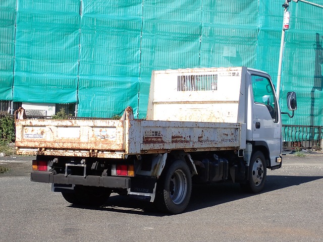 ISUZU Elf Truck