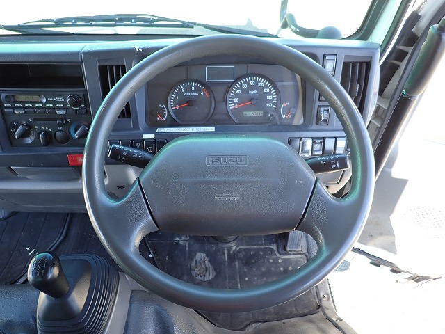 ISUZU Elf Truck