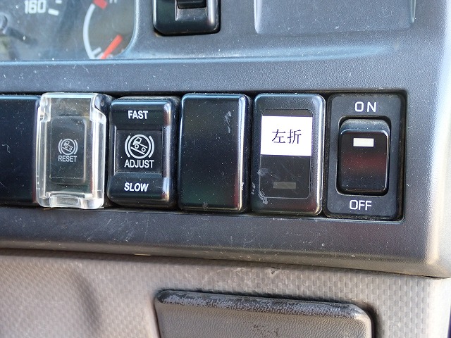 ISUZU Elf Truck