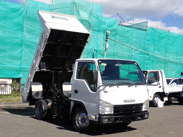 ISUZU Elf Truck