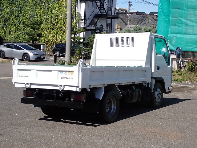 ISUZU Elf Truck