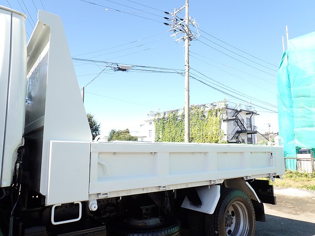 ISUZU Elf Truck