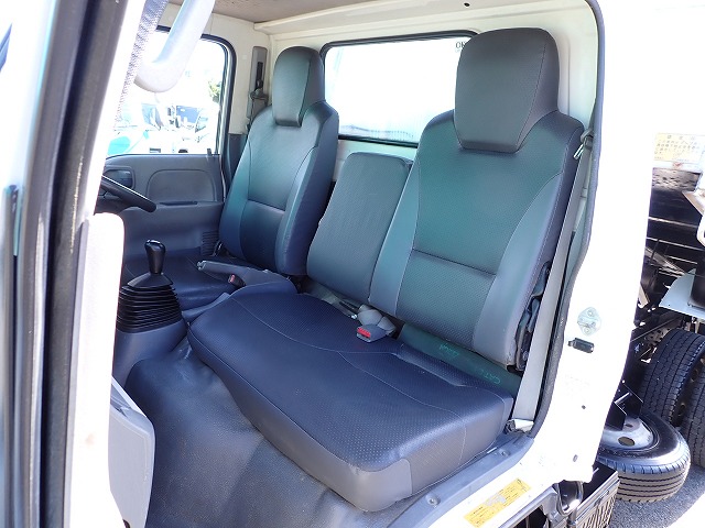 ISUZU Elf Truck