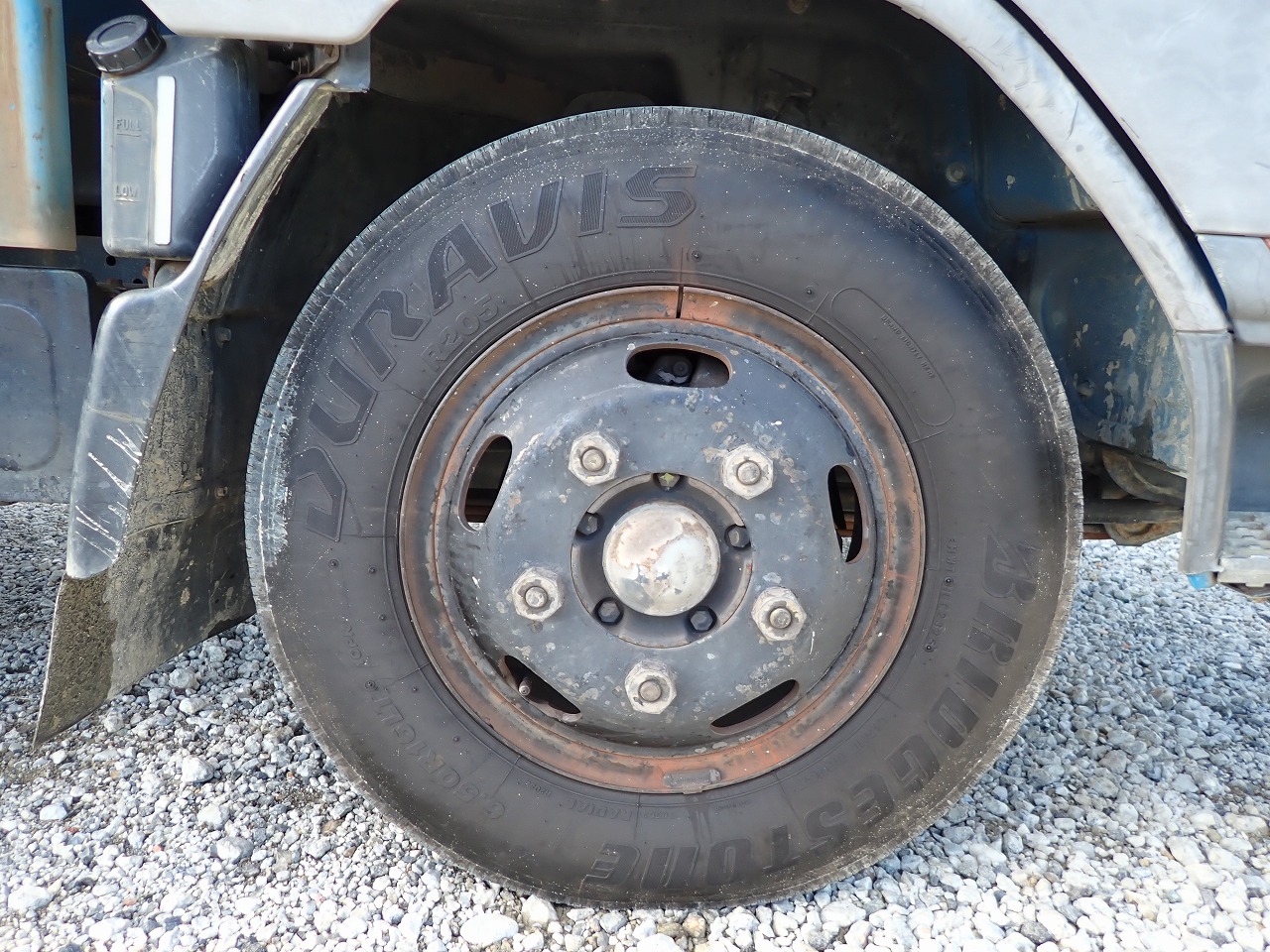 MITSUBISHI Canter