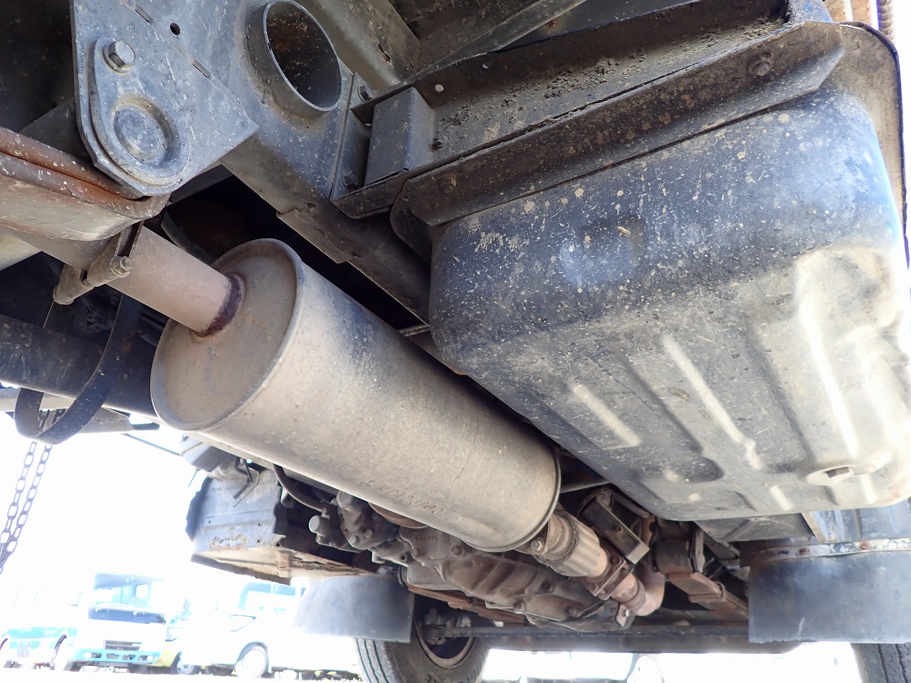 MITSUBISHI Canter