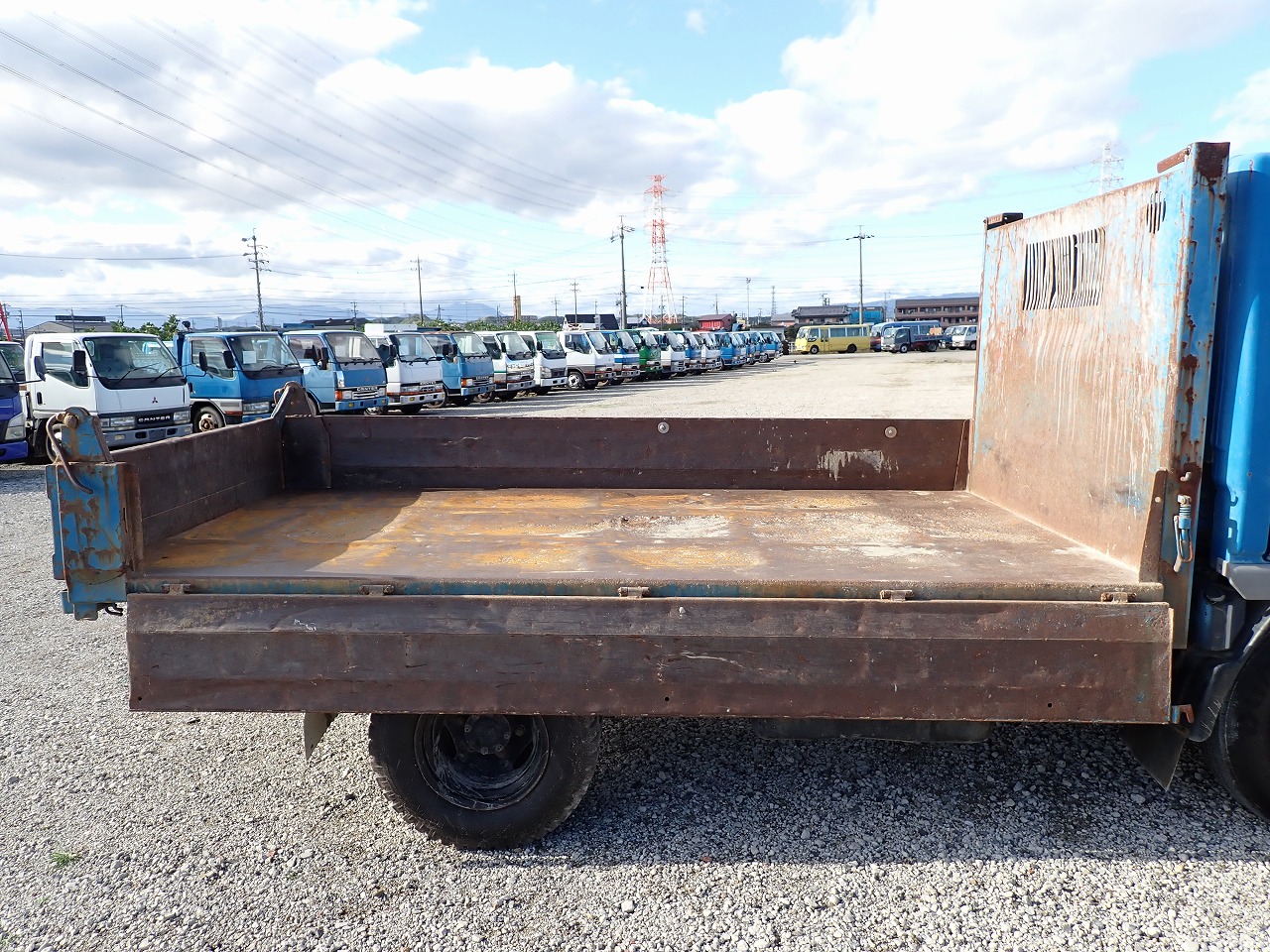 MITSUBISHI Canter