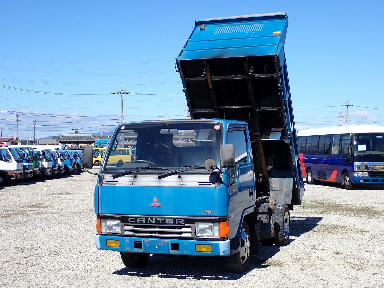 MITSUBISHI Canter