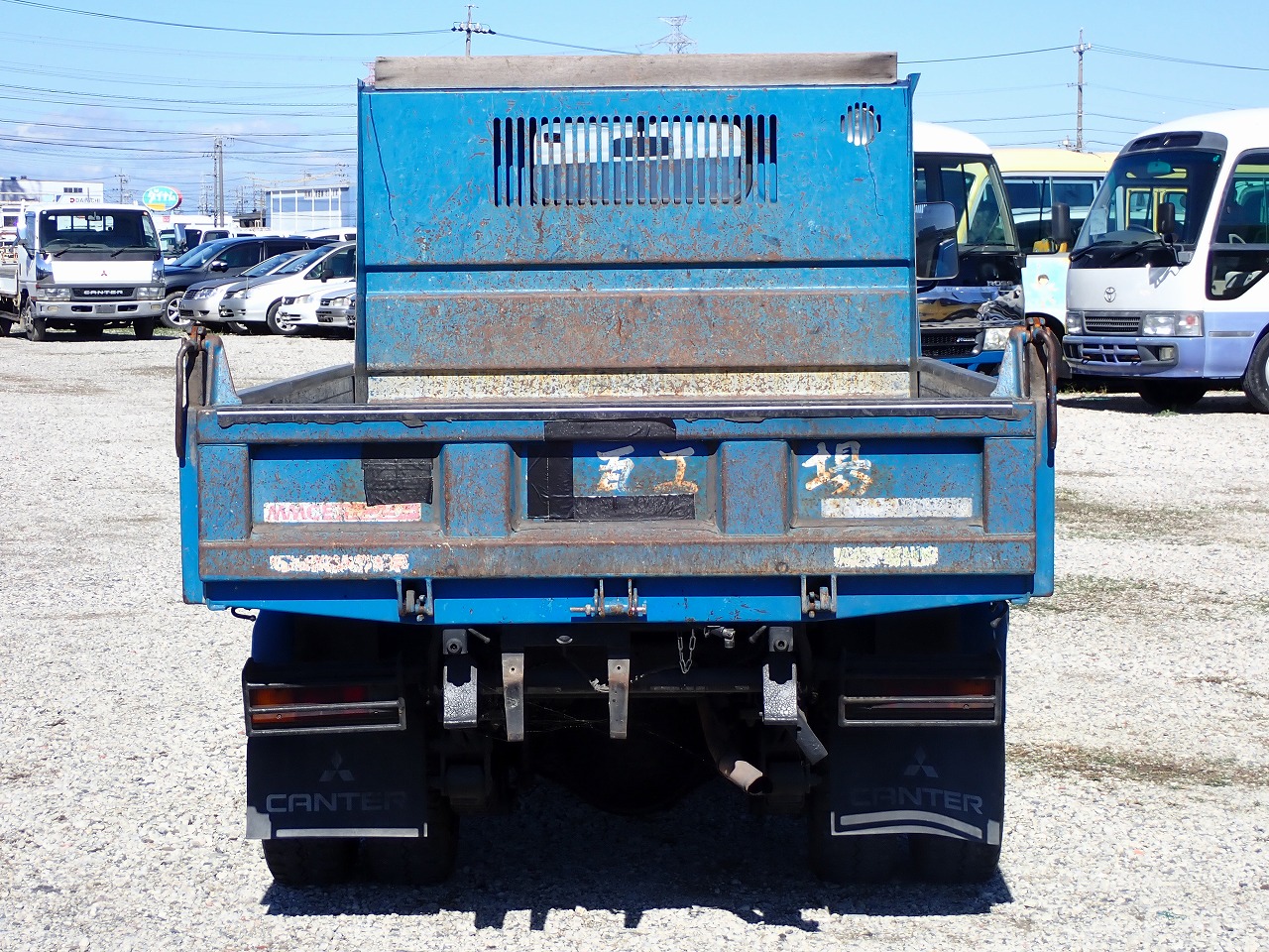 MITSUBISHI Canter