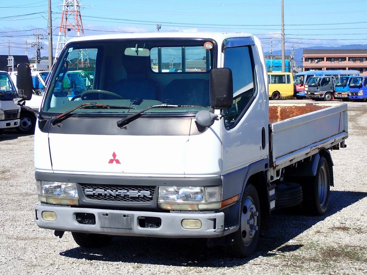 MITSUBISHI Canter