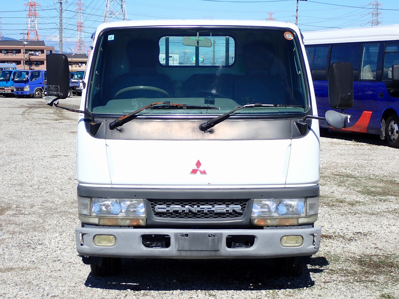 MITSUBISHI Canter