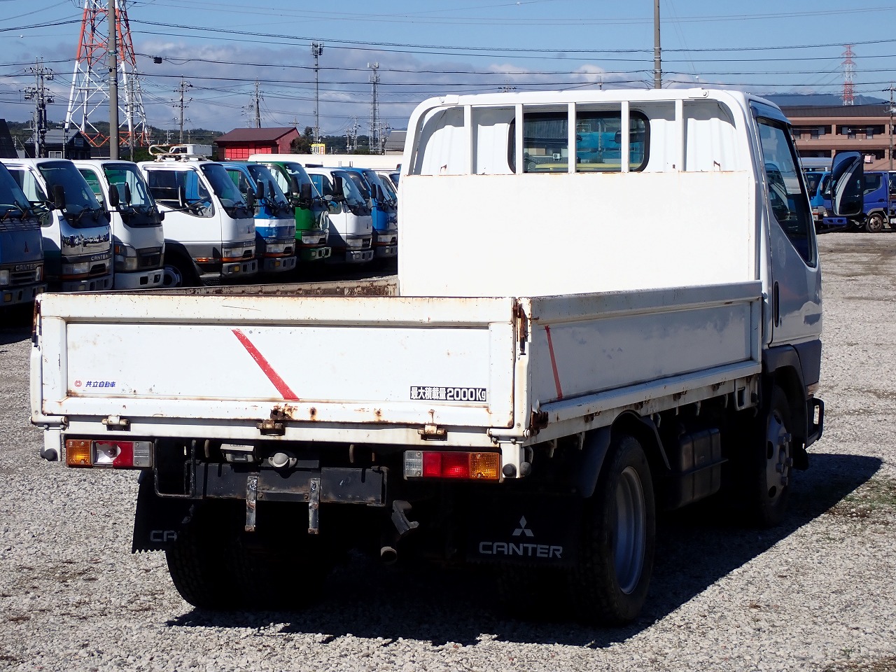 MITSUBISHI Canter