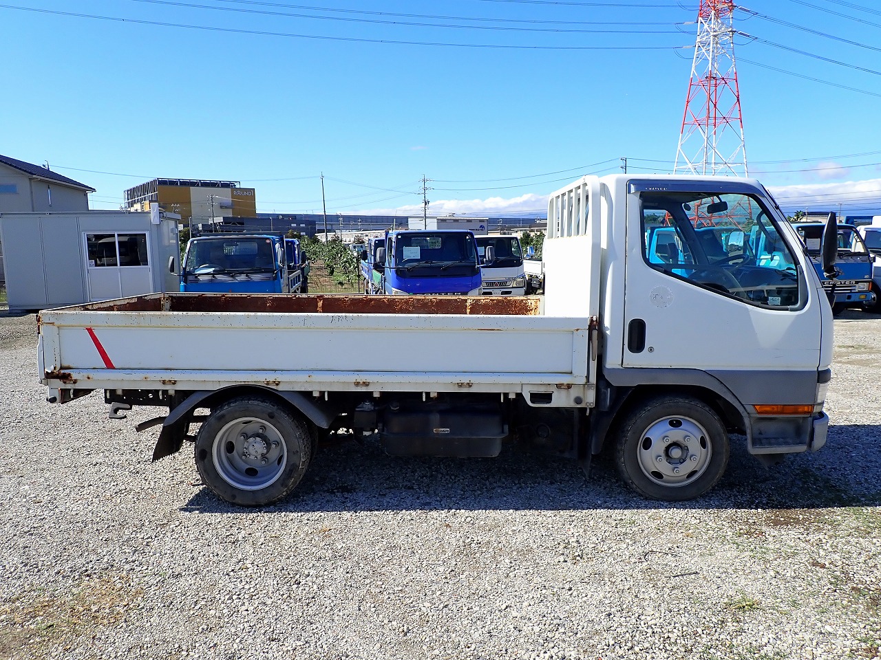 MITSUBISHI Canter