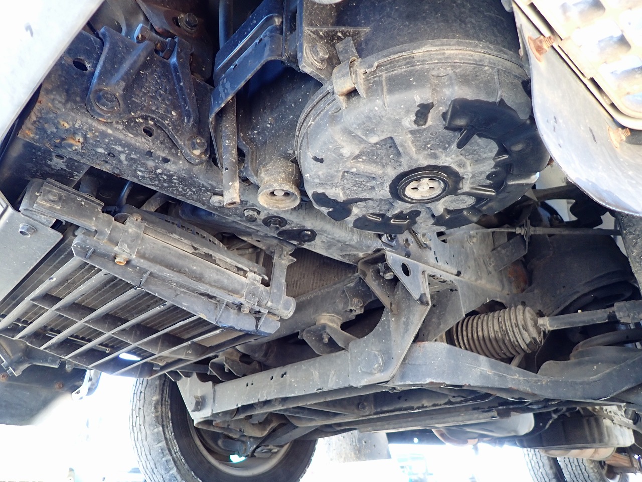 MITSUBISHI Canter