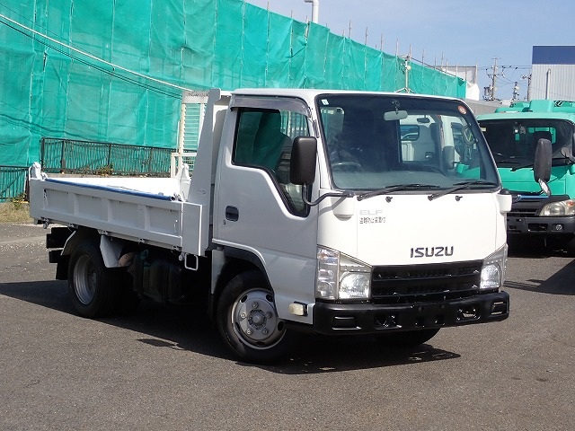 ISUZU Elf Truck