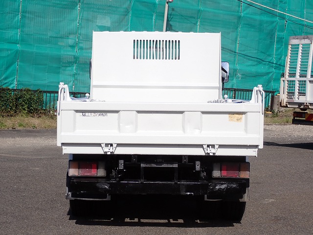 ISUZU Elf Truck