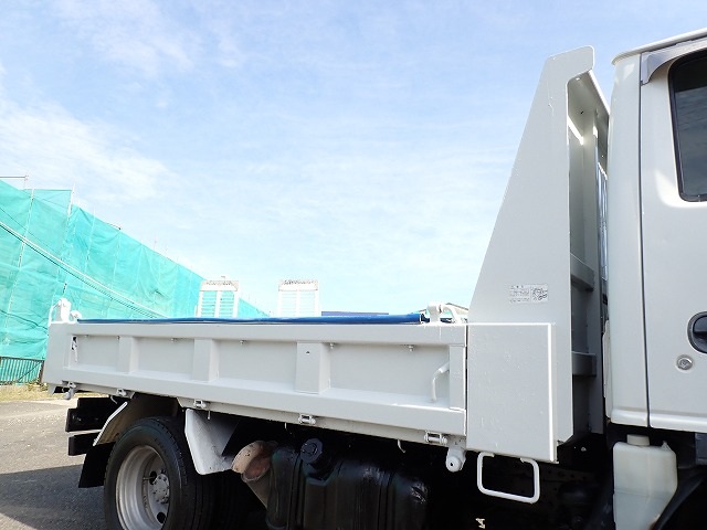 ISUZU Elf Truck