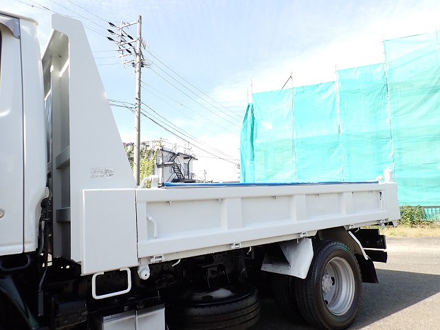 ISUZU Elf Truck