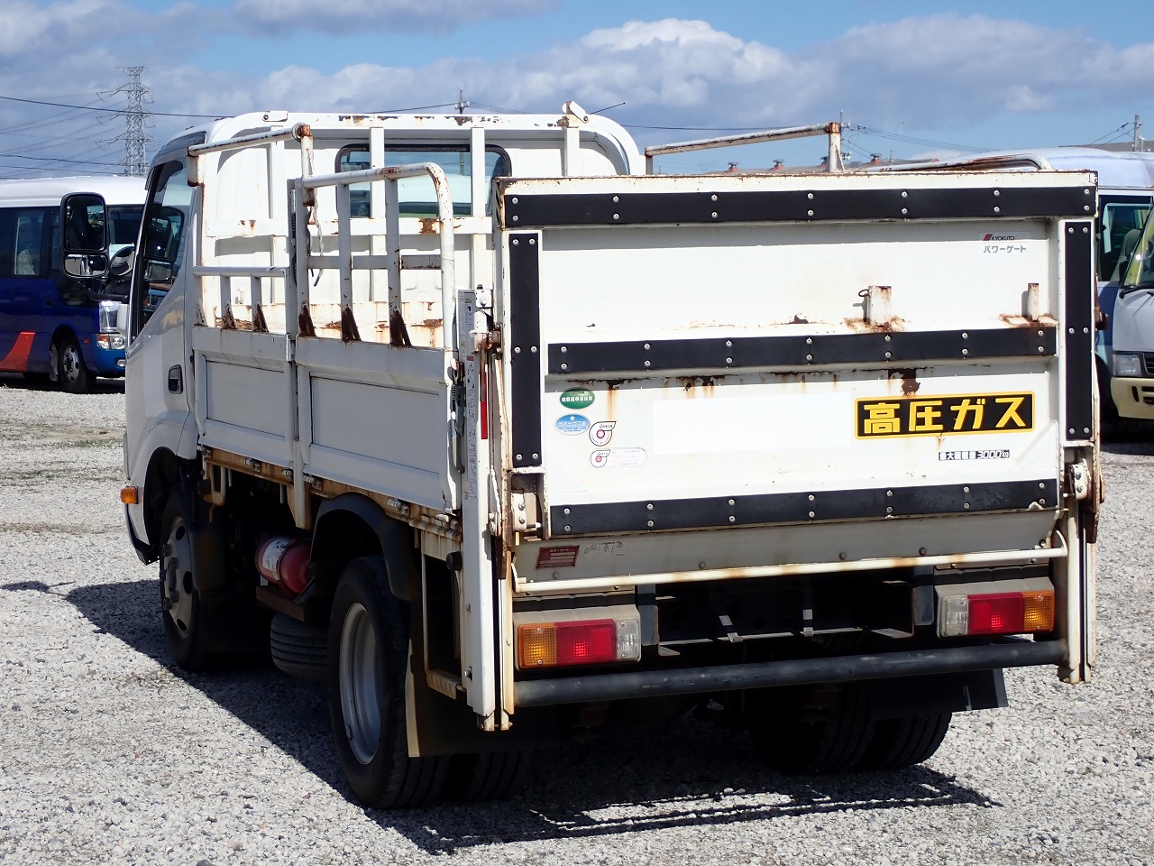 HINO Dutro