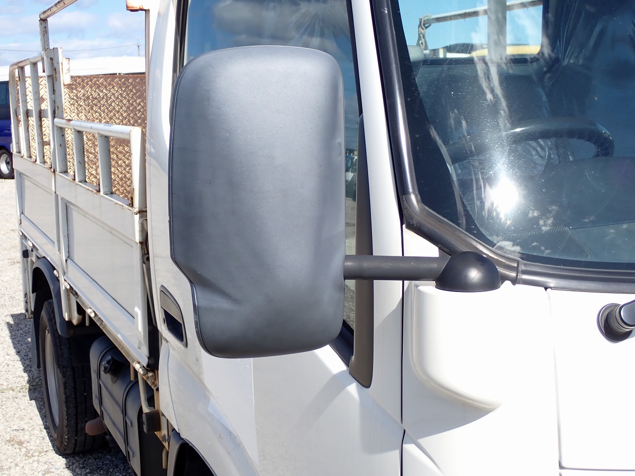 HINO Dutro