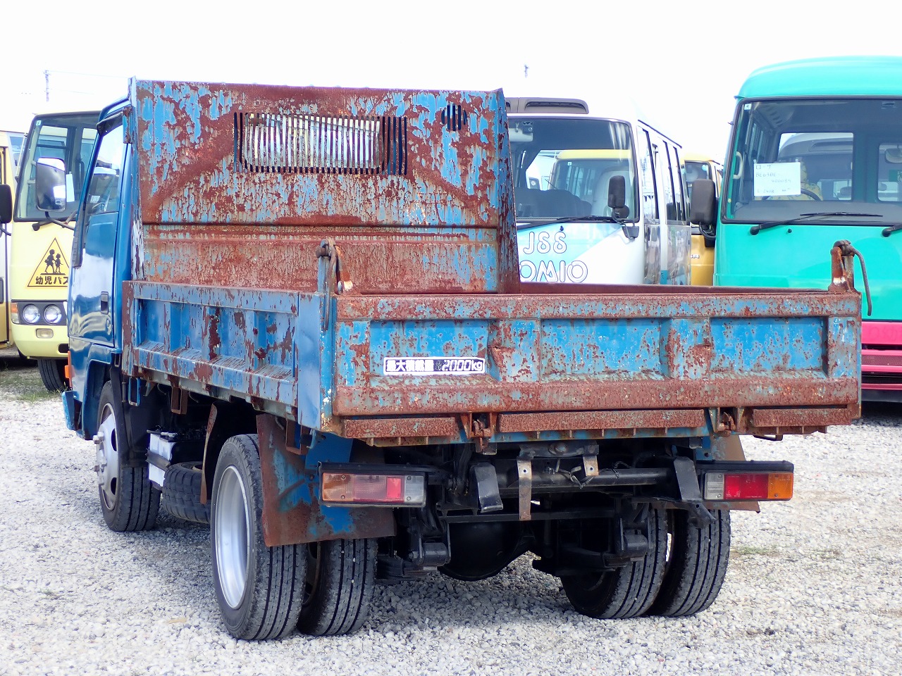 MITSUBISHI Canter