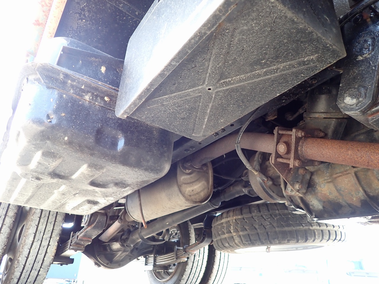 MITSUBISHI Canter