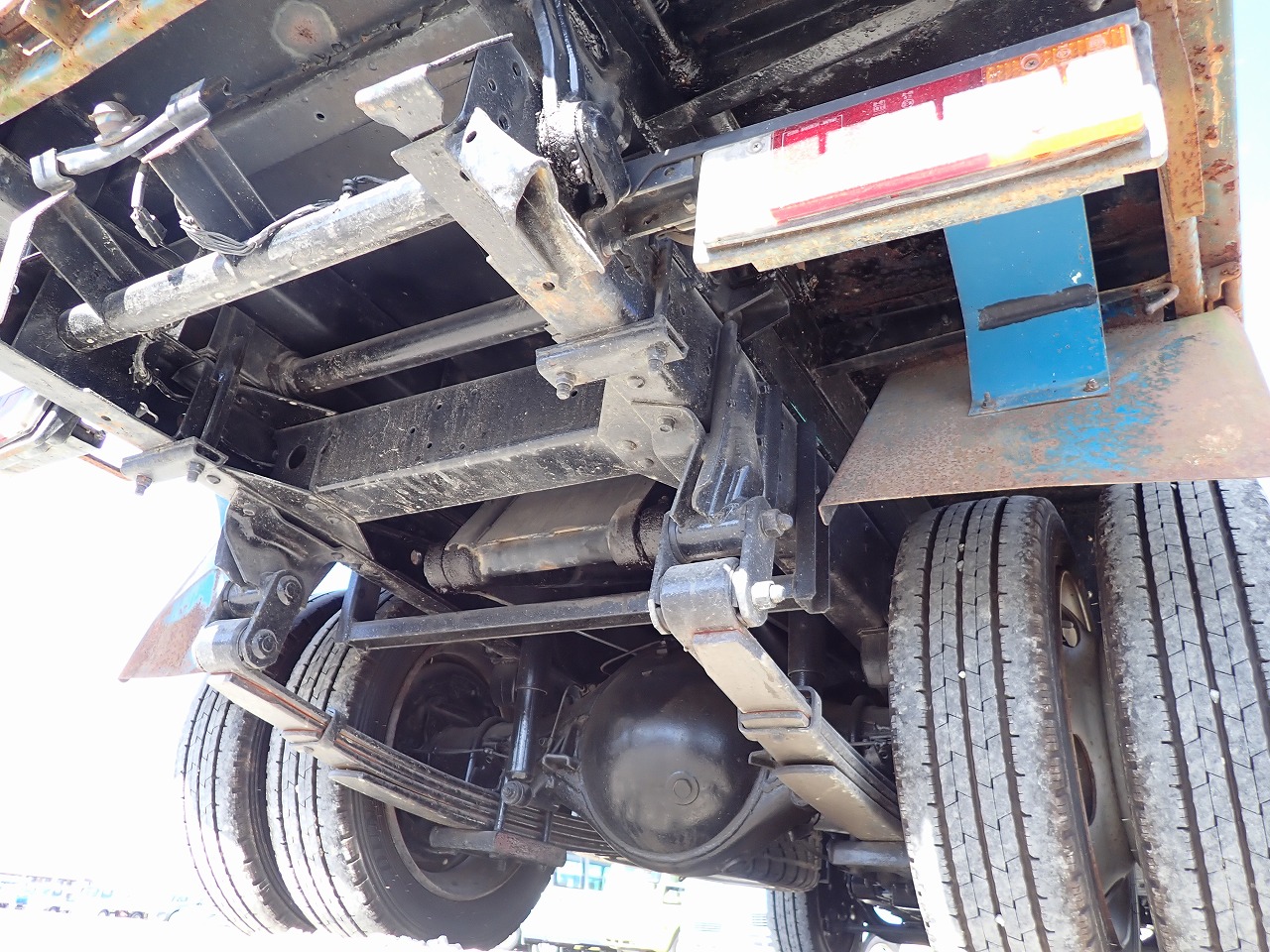 MITSUBISHI Canter