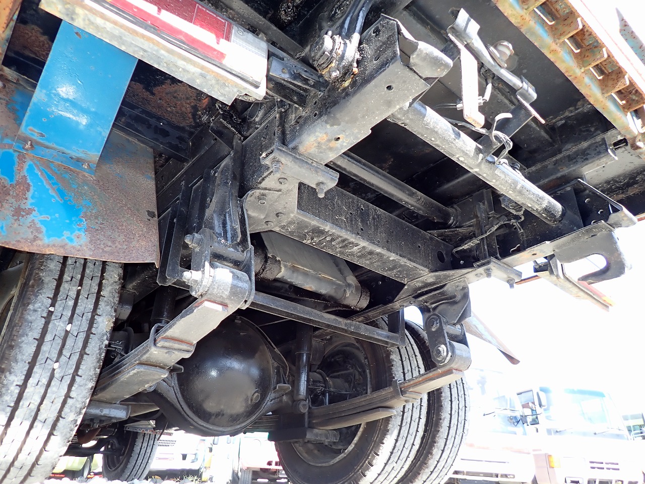 MITSUBISHI Canter