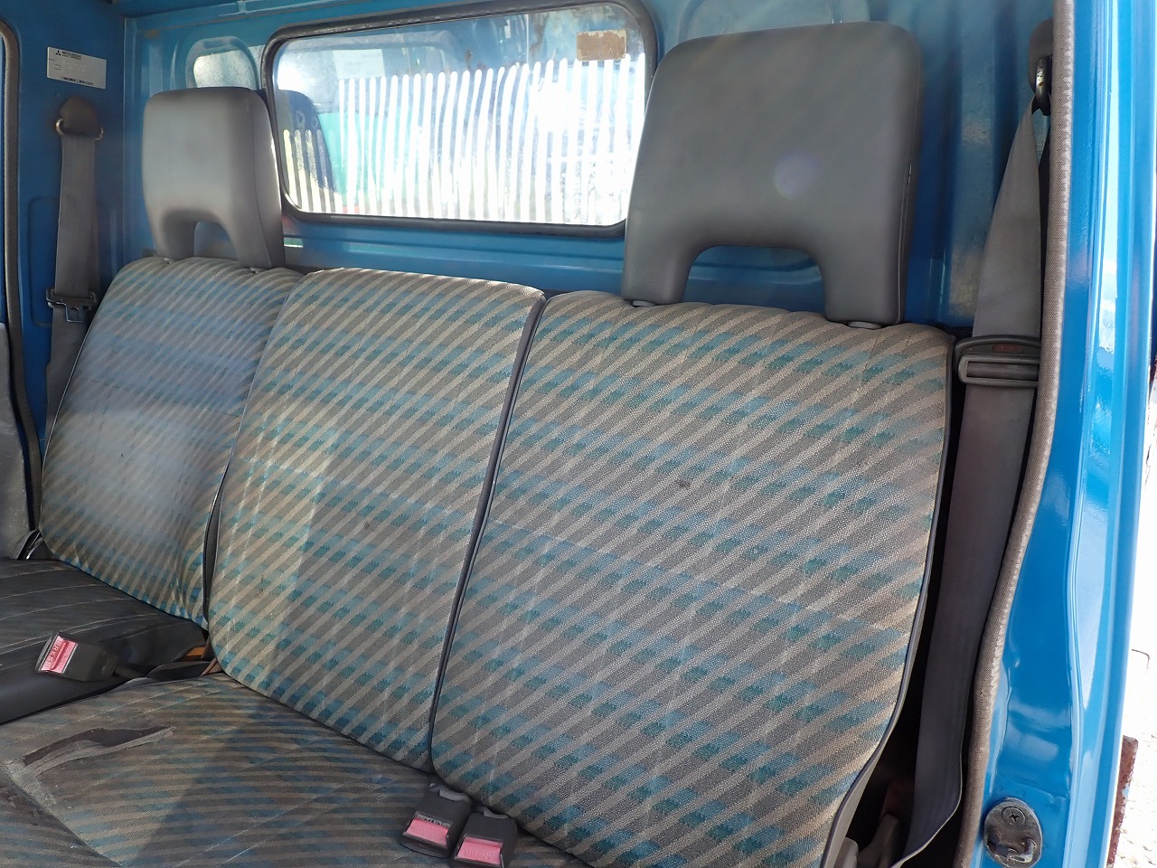 MITSUBISHI Canter