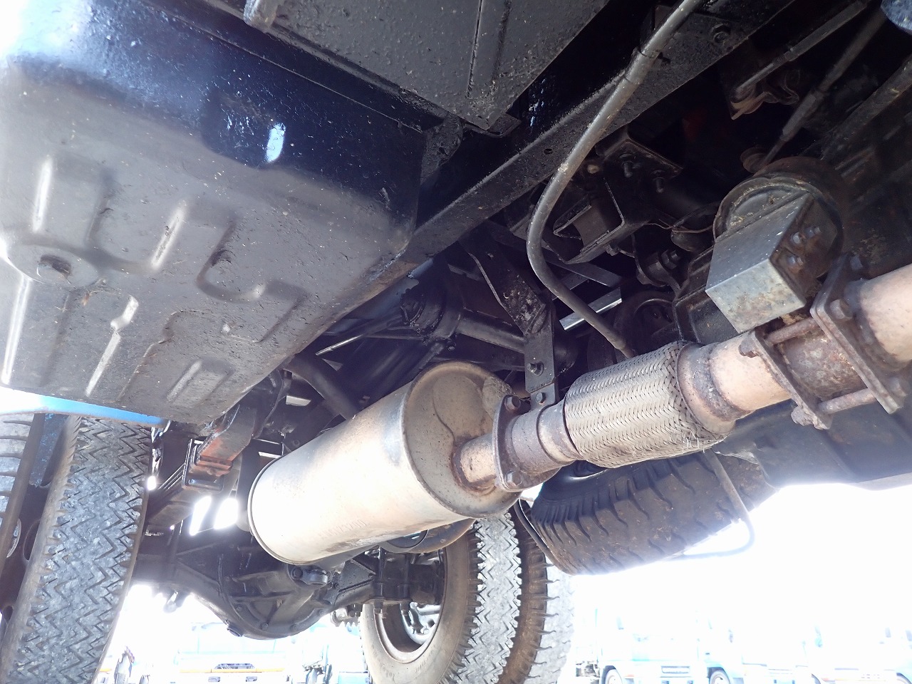 MITSUBISHI Canter